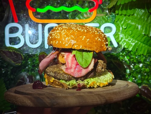 7-Beef Burger Bunte-Q d´Ambert