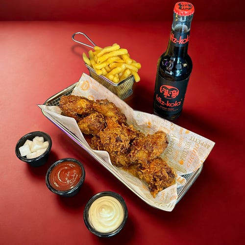 Summer in Saigon Wings 6 Stück Menü Summer in Saigon Wings 6 Stück Menü