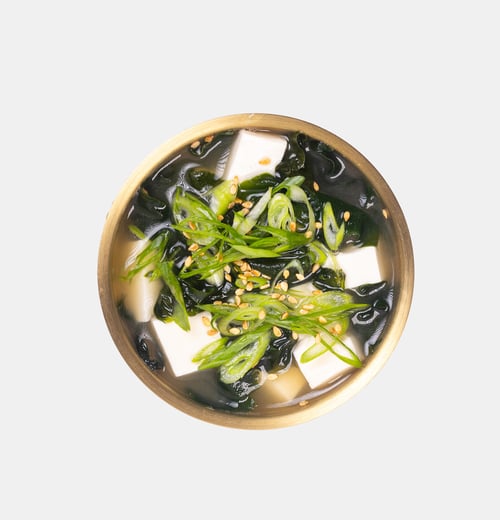 Miso Suppe mit Tofu und Algen