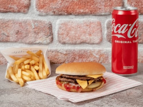 Dubbele cheeseburger menu