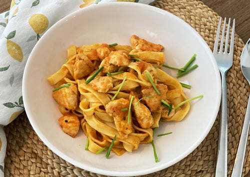 Tagliatelle di pollo