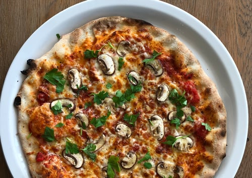 Pizza Funghi