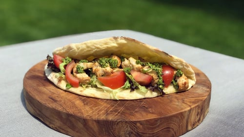 Panzerotto Pollo pesto