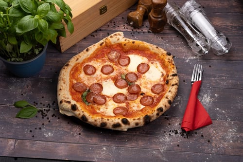 Pizza Salame