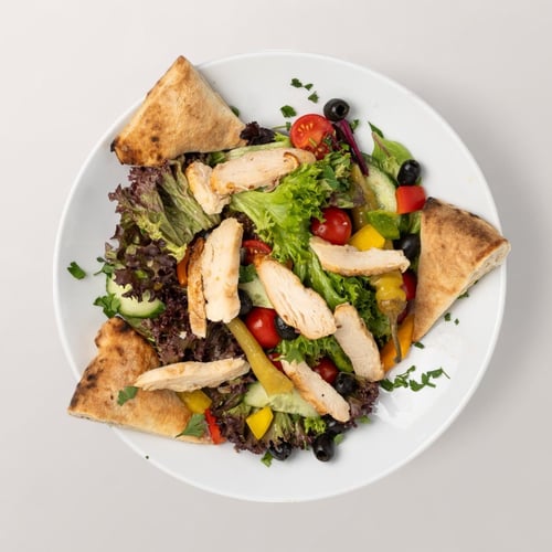 Insalata Mista con Pollo