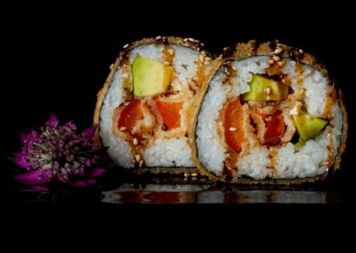 Yo-Shi Roll Avocado Baked Paprika