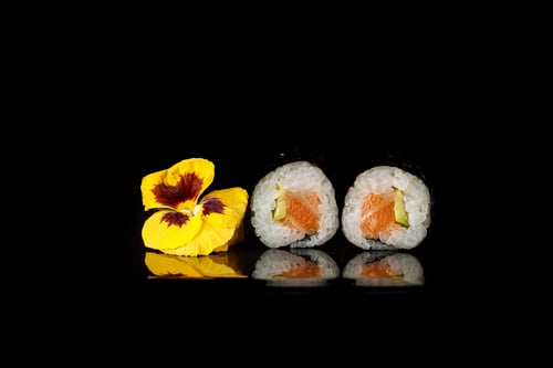 Sake Avocado Maki