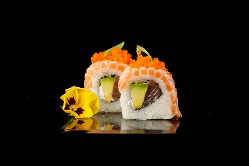 Flamed Salmon Tekka Roll