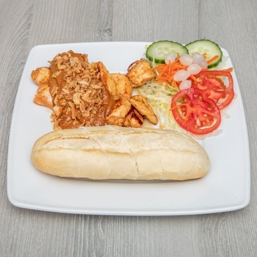 Kipsaté met brood
