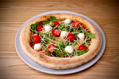 32. Pizza Calabrese