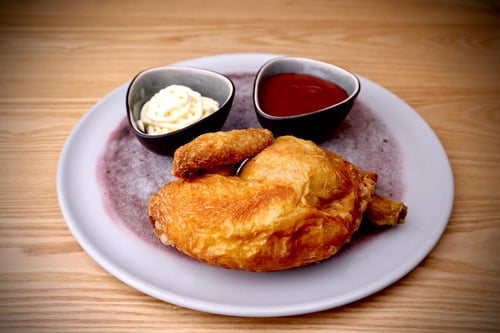 168. 1/2 Backhähnchen