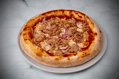 24. Pizza Tonno