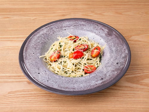 70.  Spaghetti Aglio Olio