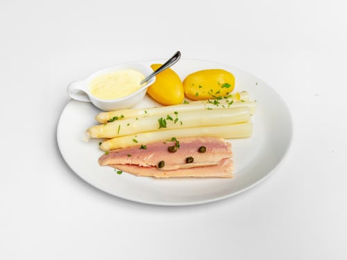 Forellenfilets mit Spargel