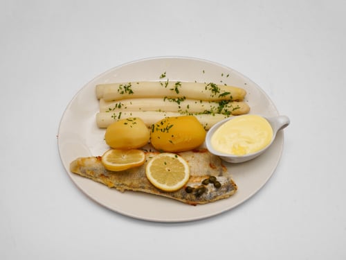 Zanderfilet mit Spargel
