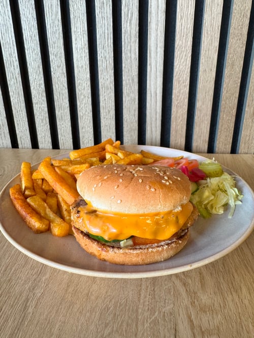 Kipburgerschotel