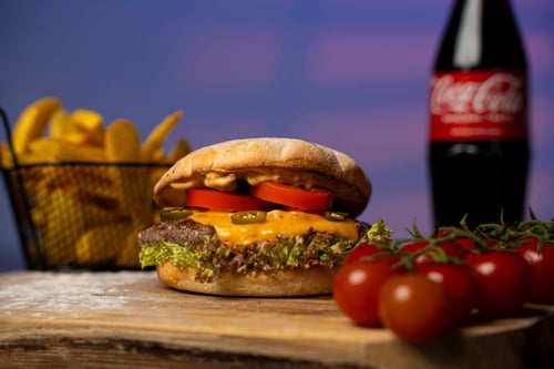 Chilicheeseburger (Menü)