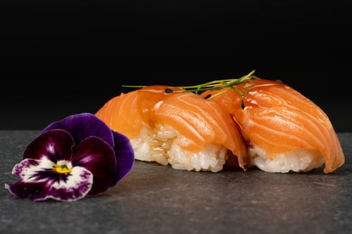 Teriyaki Lachs Nigiri