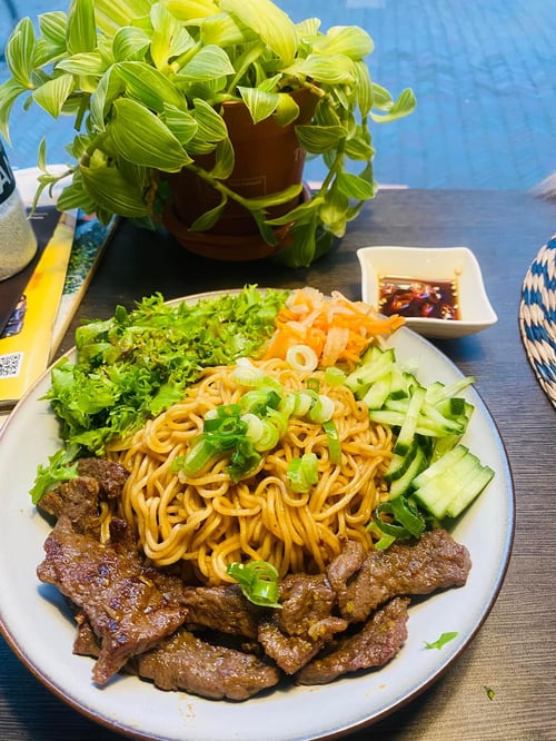 Fried Noodles Stir-fried Beef