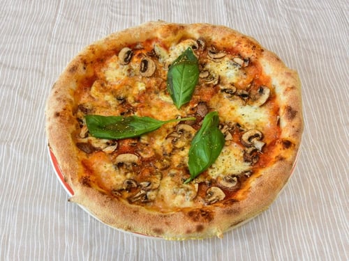 Pizza Funghi