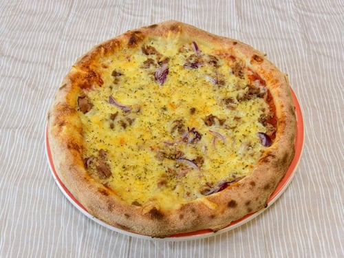 Pizza Tonno