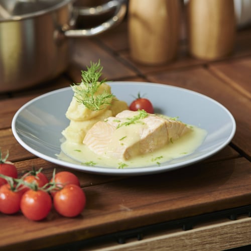 Lachsfilet in Limetten-Buttersauce
