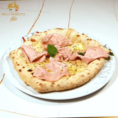 Pizza Mortadella e Pistacchio