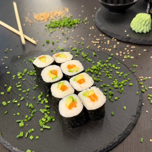 Maki Sake Avocado