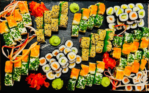 Happy Sushi Menü