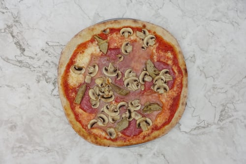 Pizza Capricciosa