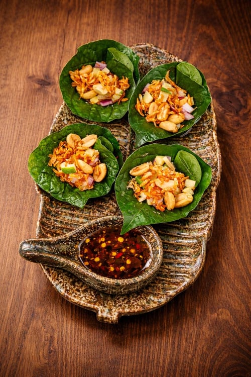 15 Miang Kam