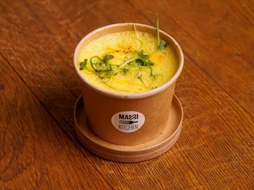 Cappuccino vom Hummer mit persischem Safran