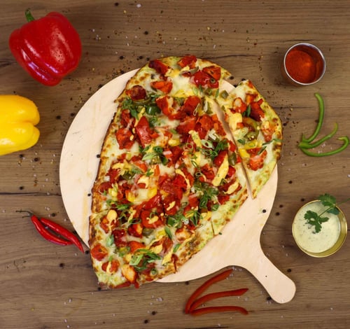 Chili Cheese Chicken Naanzza Pizza ø 30cm