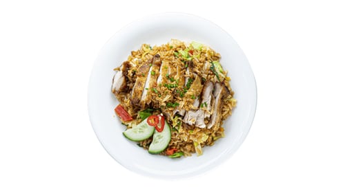 Chicken (gegrilde kip bovenop) Nasi/Bami