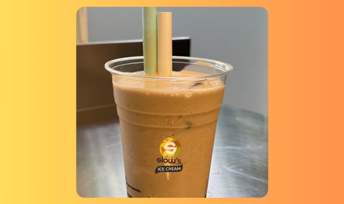 Eiskaffee mit Kaffeeeis