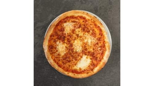 Eigen pizza samenstellen