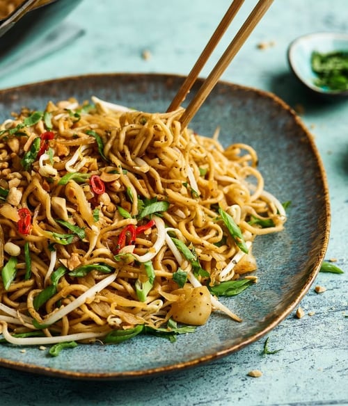 Eiernudeln gebraten mit Gemüse