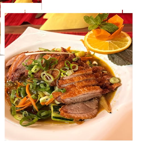 Vit Quay (knusprige Ente mit Chilisauce)