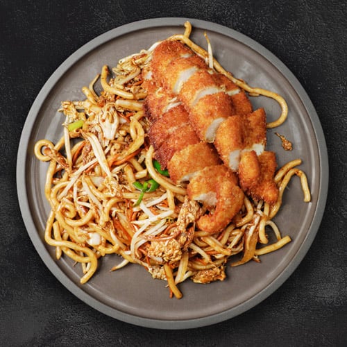 Nudeln mit knusprigem Hühnchen