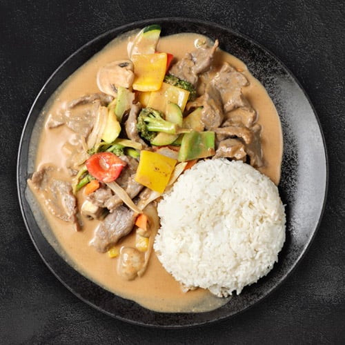 52. Rindfleisch mit Erdnusssauce