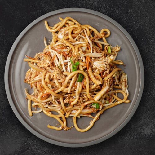 21. Gebratene Udon-Nudeln