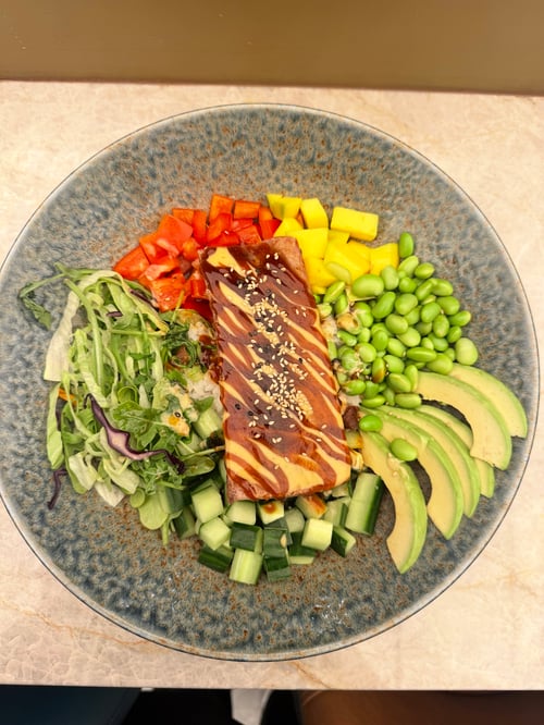 S95 Bowl Gegrillter Thunfisch