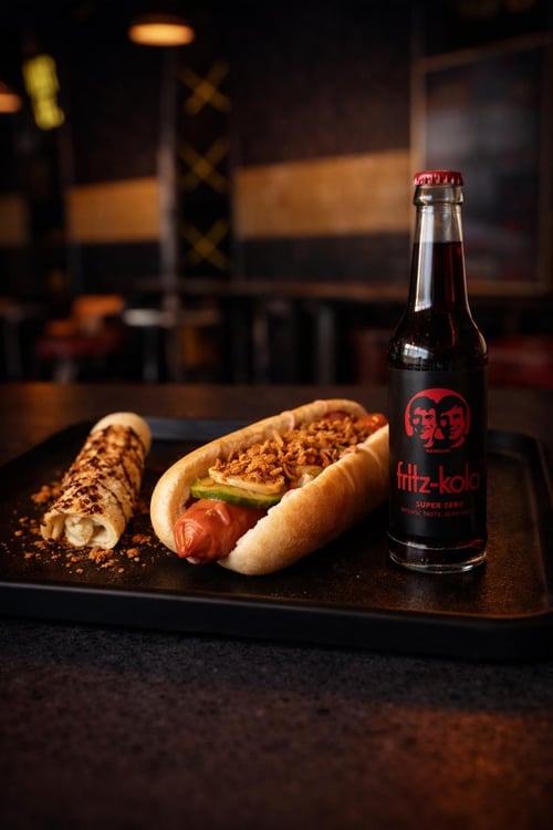 Hot Dog Menü mit Fritz Kola Zero