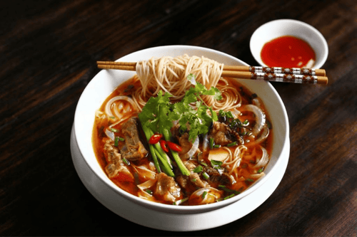 113. Bun Bo Sot Vang