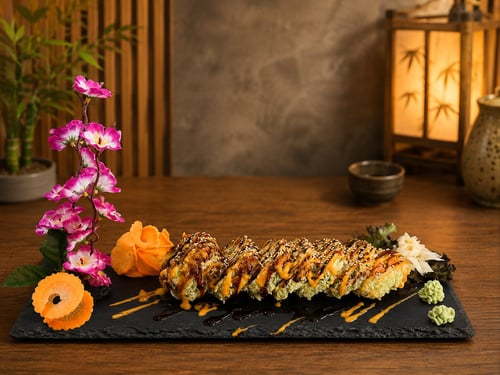 S125. Crunchy Flocken Rolls Tuna