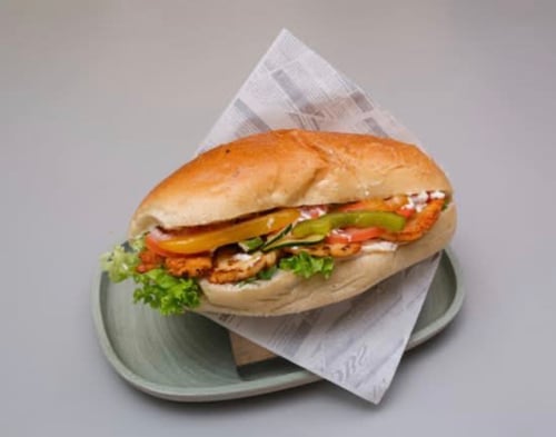 Kebab Halloumi Sister im Pide