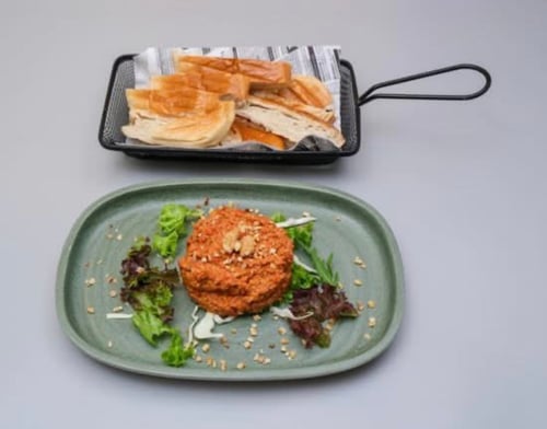 Paprika-Walnuss-Dip