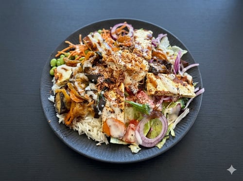 Halloumi und Gemüse Teller