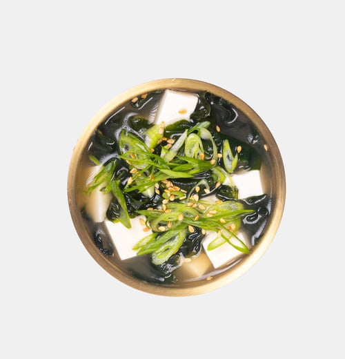 Miso Suppe mit Tofu und Algen