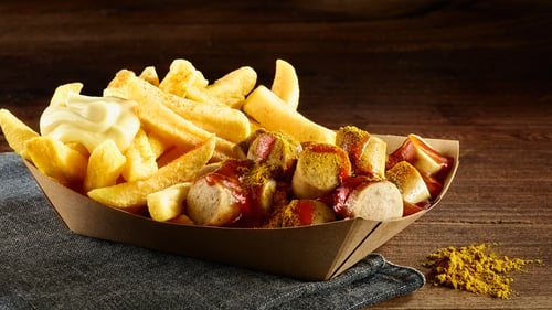 Currywurst Menü 1